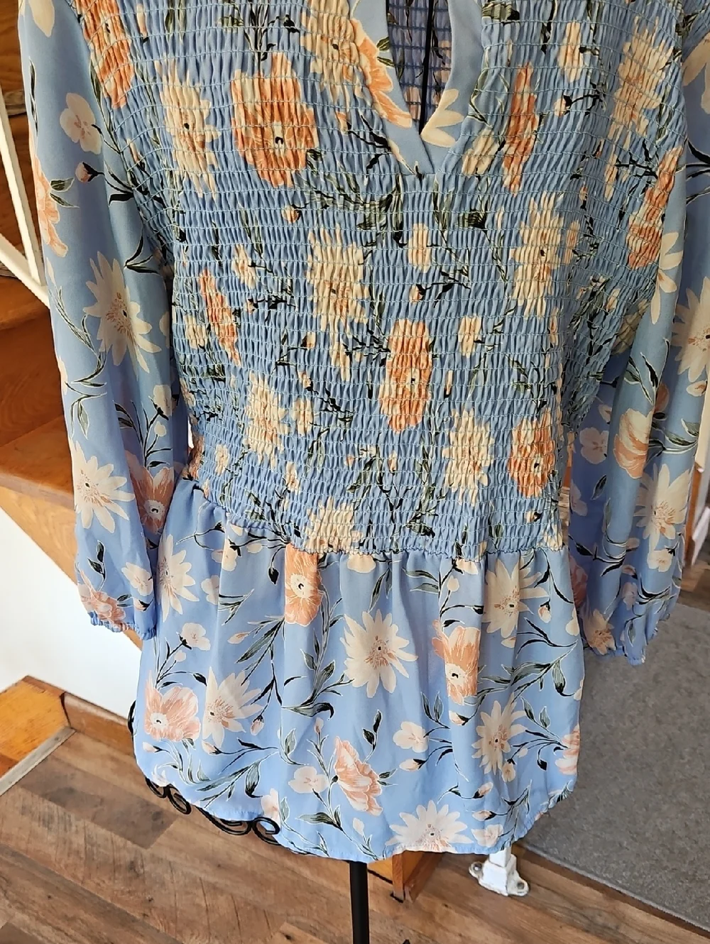 👚CURE Light Blue Floral Smocked Peasant Blouse
